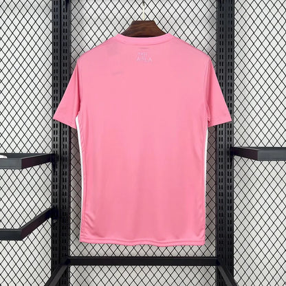 2025 Algérie Concept Pink